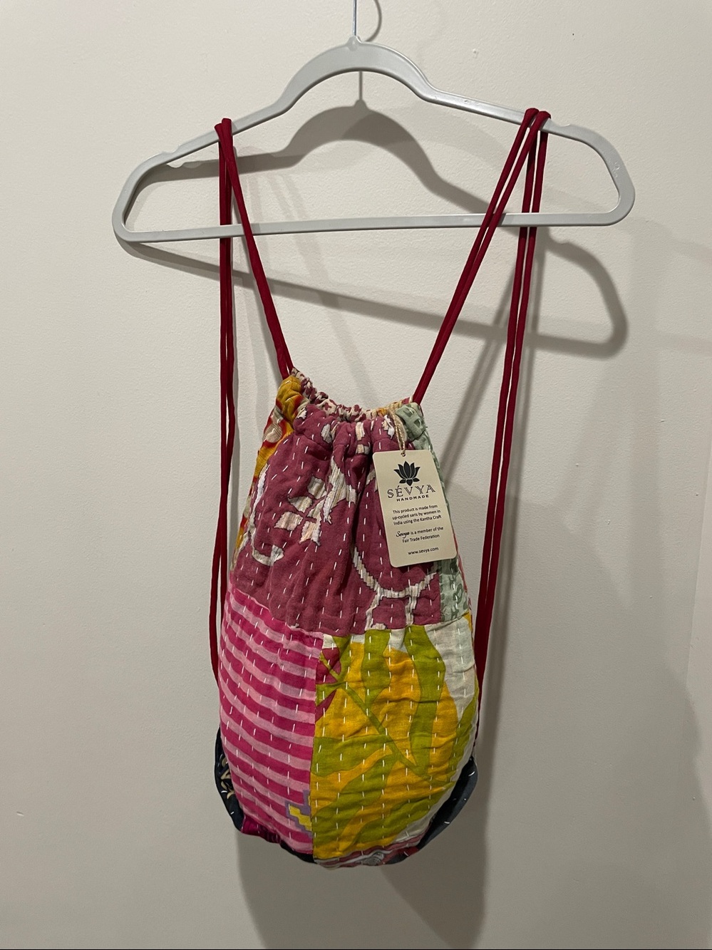 Kantha Backpack - Picture 2 of 3